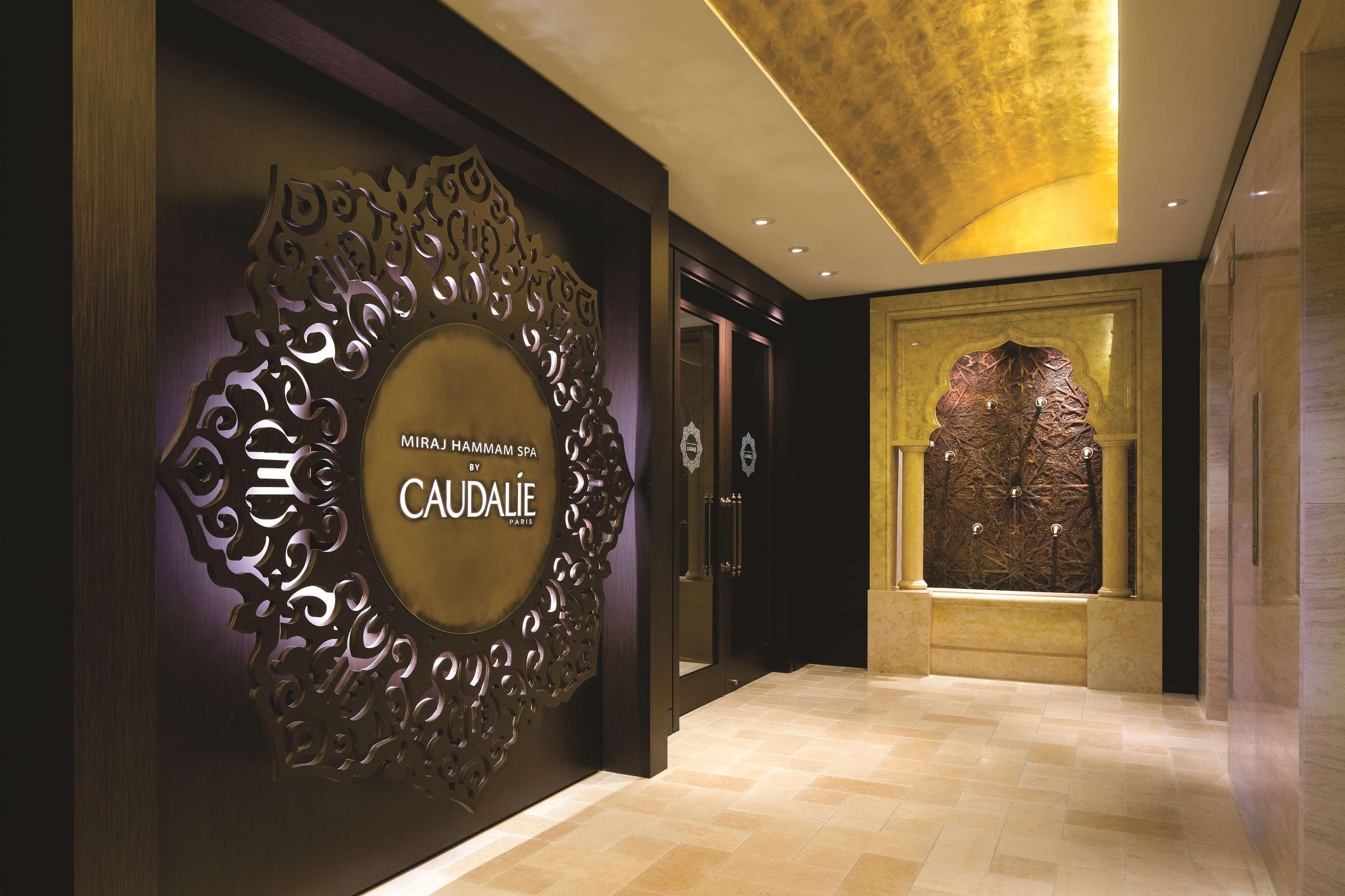 Shangri-La Toronto Exterior photo